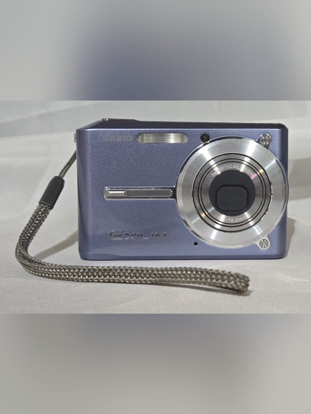 Casio Exilim EX-S600 Blue Digital Camera UnTested With Battery